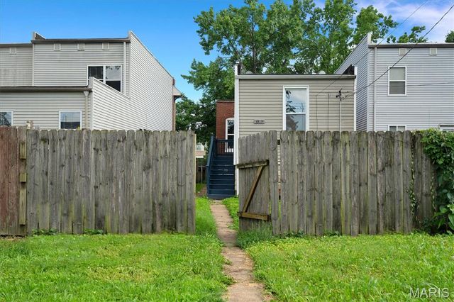 4333 Norfolk Avenue, St Louis, MO 63110