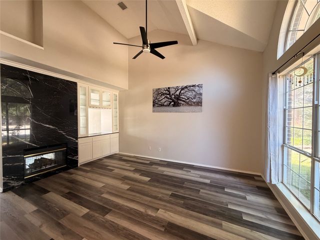 342 Arbor Court, Euless, TX 76039