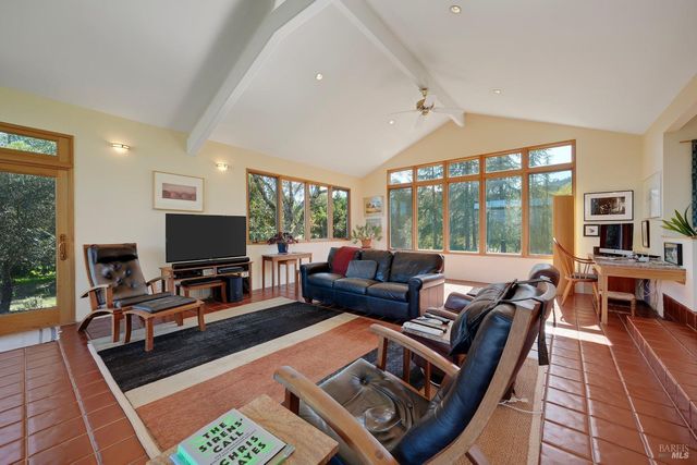 5809 Sharp Rd, Calistoga, CA 94515