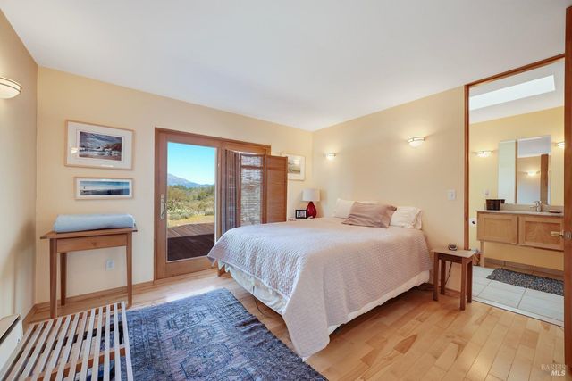 5809 Sharp Rd, Calistoga, CA 94515