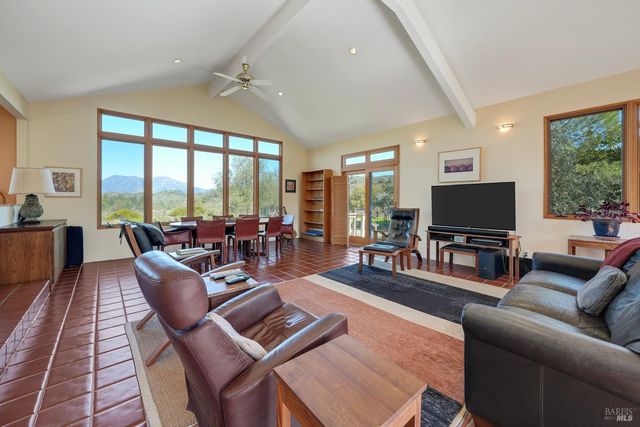 5809 Sharp Rd, Calistoga, CA 94515