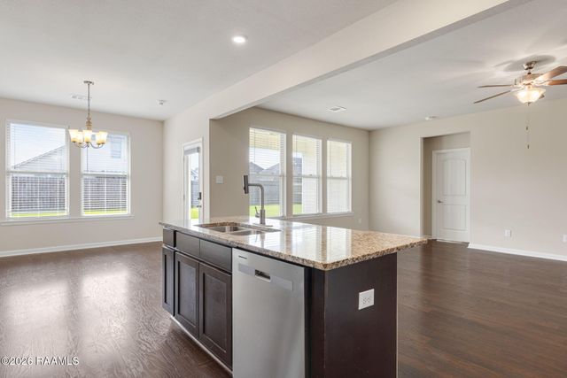 100 Marais Avenue, Youngsville, LA 70592