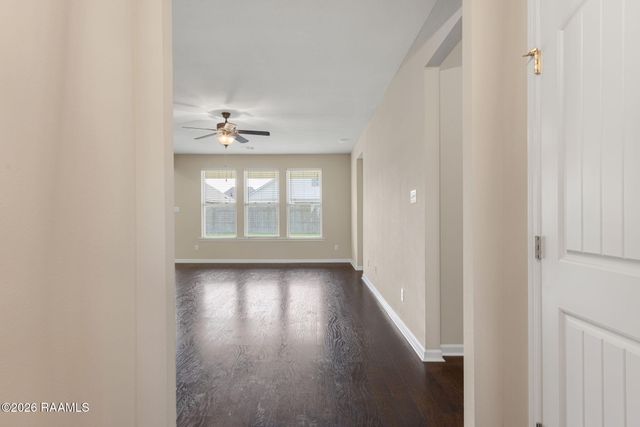 100 Marais Avenue, Youngsville, LA 70592