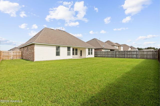 100 Marais Avenue, Youngsville, LA 70592