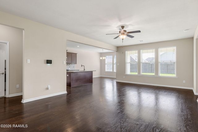 100 Marais Avenue, Youngsville, LA 70592
