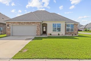 100 Marais Avenue, Youngsville, LA 70592