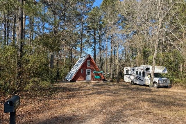 355 Redbud Drive, Harleton, TX 75651