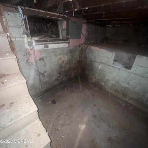 115 Clinton Place, Tinton Falls, NJ 07724