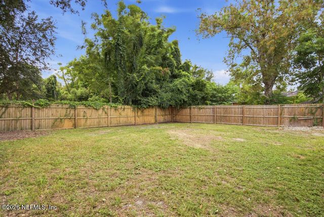 4744 BOXWOOD Road, Jacksonville, FL 32210