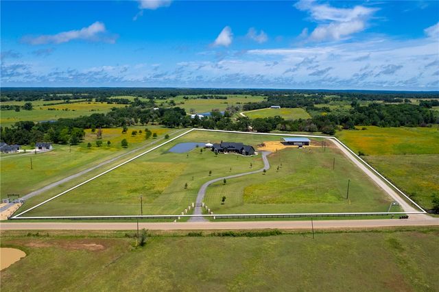 1981 County Road 202, Caldwell, TX 77836