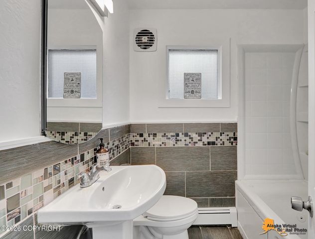203 Stewart Street, Anchorage, AK 99508