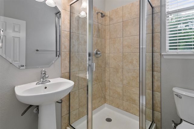 10513 Donnis Drive, Fort Worth, TX 76244