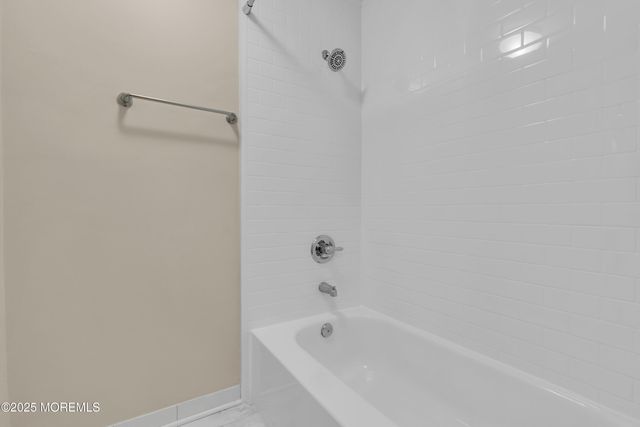 32 Frontier Way, Tinton Falls, NJ 07753