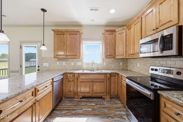 3587 Hannah Creek Road, Benson, NC 27504