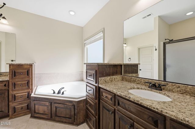 3587 Hannah Creek Road, Benson, NC 27504