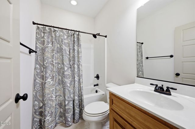 3587 Hannah Creek Road, Benson, NC 27504