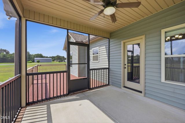 3587 Hannah Creek Road, Benson, NC 27504