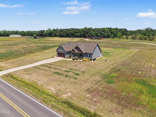 3587 Hannah Creek Road, Benson, NC 27504