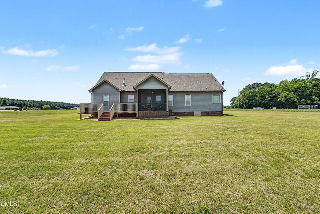 3587 Hannah Creek Road, Benson, NC 27504