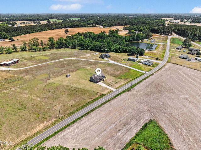 3587 Hannah Creek Road, Benson, NC 27504