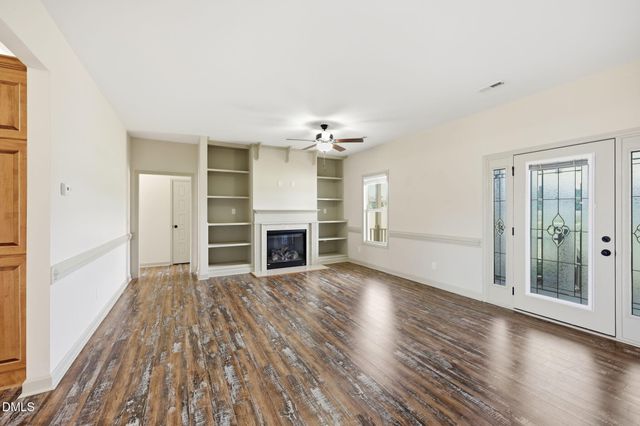 3587 Hannah Creek Road, Benson, NC 27504