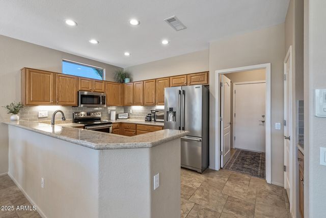 16385 W MONTEVERDE Lane, Surprise, AZ 85374