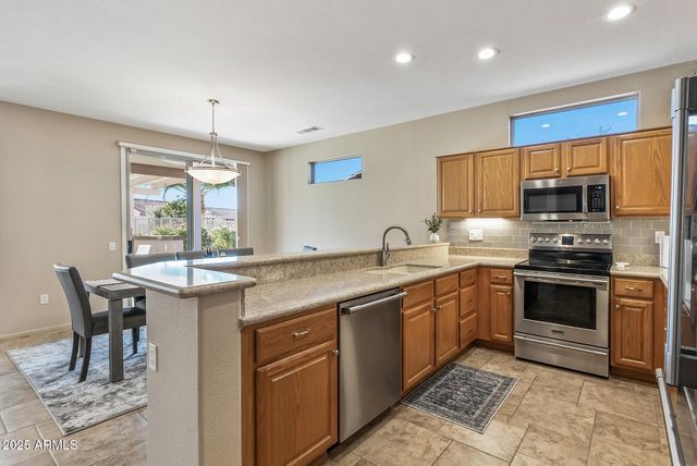 16385 W MONTEVERDE Lane, Surprise, AZ 85374