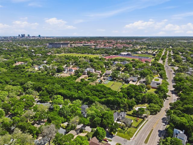 3237 Preston Hollow Road, Fort Worth, TX 76109