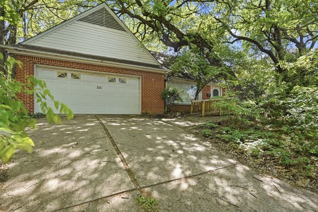 3237 Preston Hollow Road, Fort Worth, TX 76109