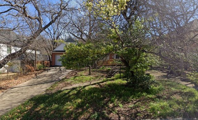 3237 Preston Hollow Road, Fort Worth, TX 76109