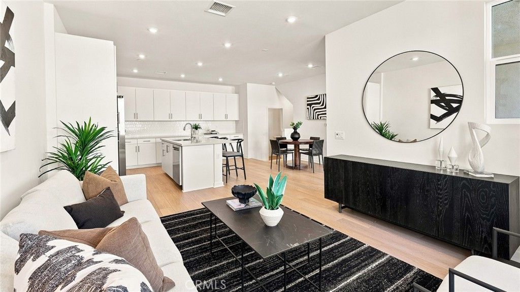 107 S Laxore Street 404, Anaheim, CA 92804 — photo 4