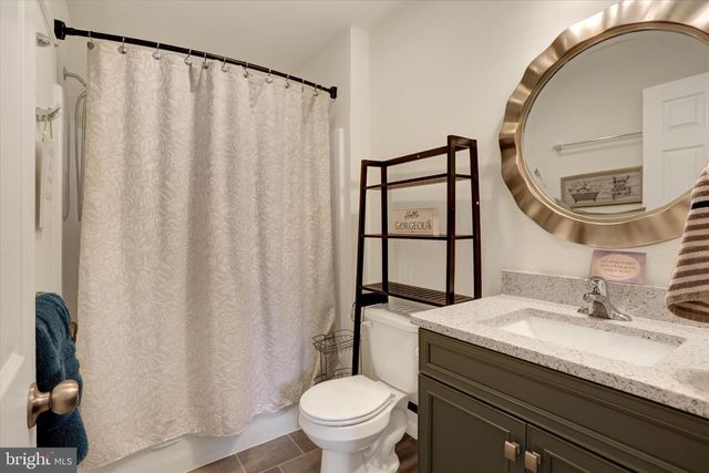58 SILVER CIRCLE, Mechanicsburg, PA 17050