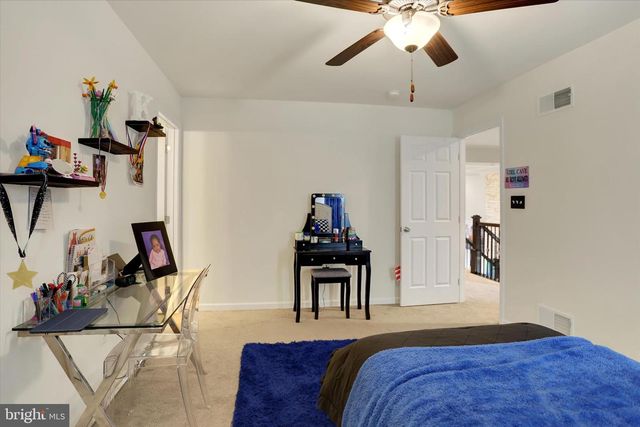 58 SILVER CIRCLE, Mechanicsburg, PA 17050