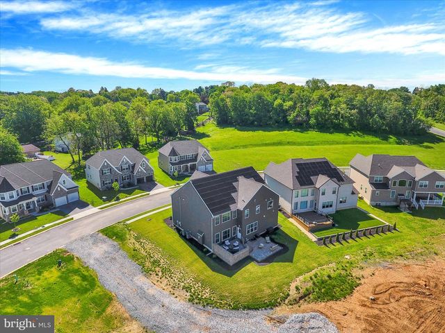 58 SILVER CIRCLE, Mechanicsburg, PA 17050