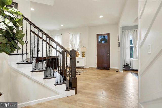58 SILVER CIRCLE, Mechanicsburg, PA 17050