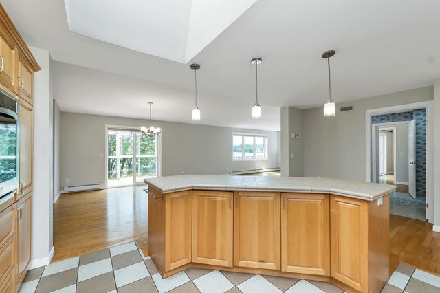 105 Waukewan Street, Meredith, NH 03253