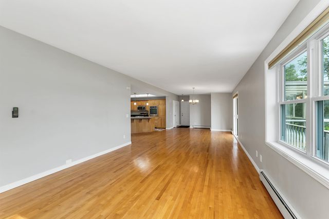 105 Waukewan Street, Meredith, NH 03253
