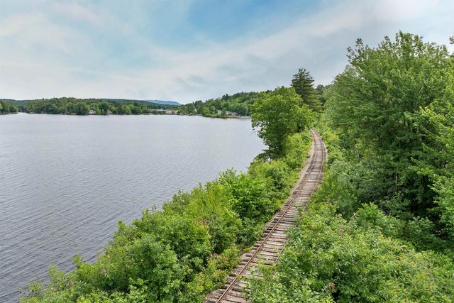 105 Waukewan Street, Meredith, NH 03253