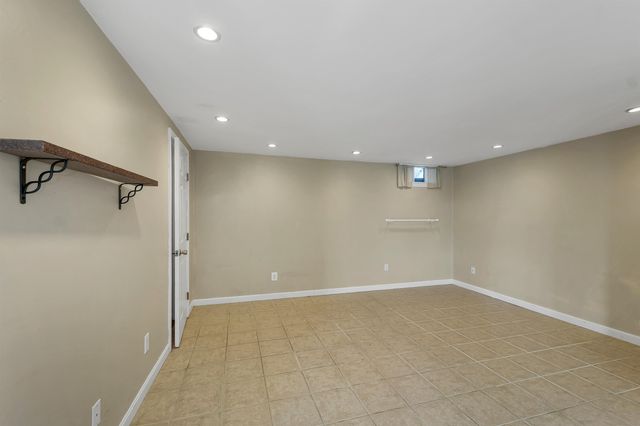 105 Waukewan Street, Meredith, NH 03253