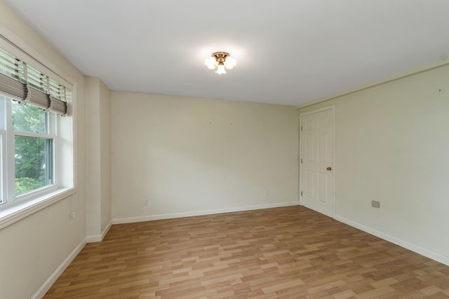105 Waukewan Street, Meredith, NH 03253