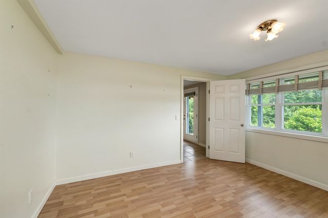 105 Waukewan Street, Meredith, NH 03253