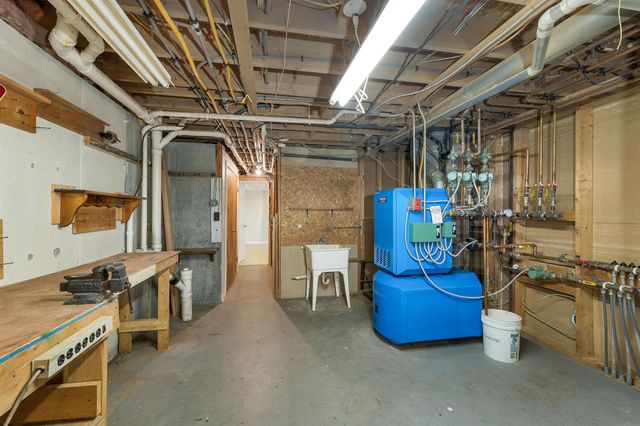 105 Waukewan Street, Meredith, NH 03253