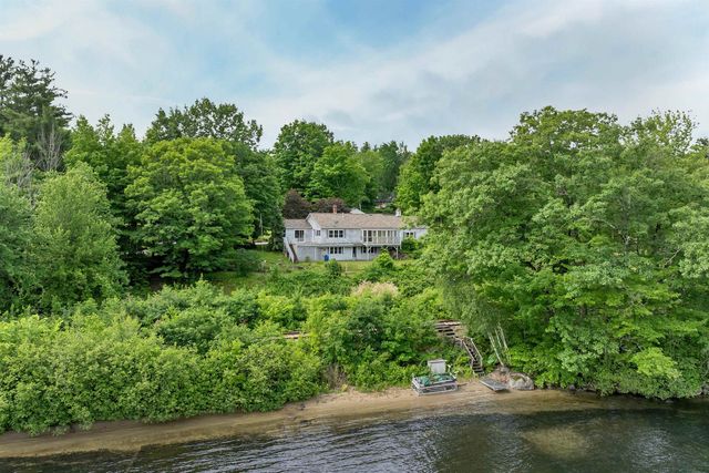 105 Waukewan Street, Meredith, NH 03253