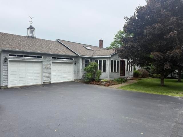 105 Waukewan Street, Meredith, NH 03253