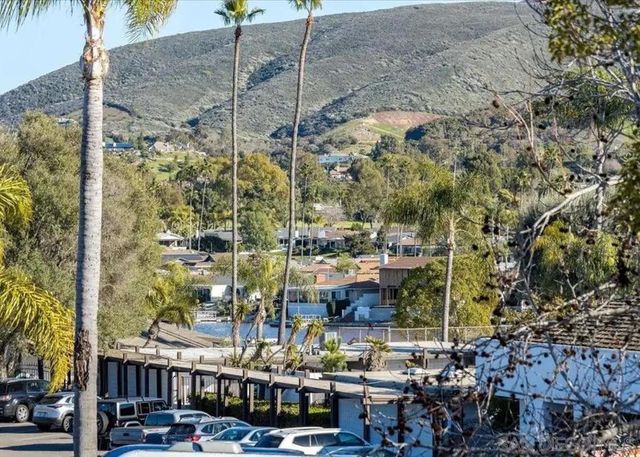 1616 Circa Del Lago C212, San Marcos, CA 92078