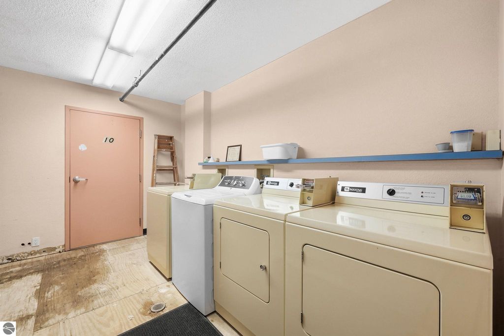 Image 16 of property listing at 124 Beech Street, Traverse City, MI 49684