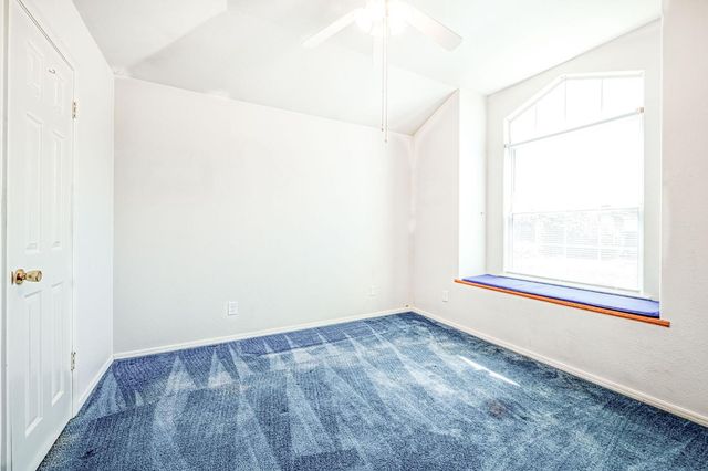 1276 E Bedford Avenue, Fresno, CA 93720