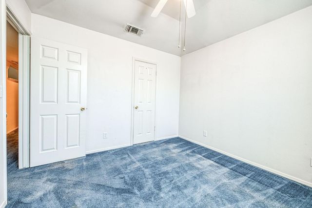 1276 E Bedford Avenue, Fresno, CA 93720