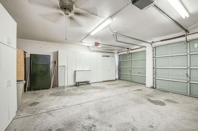 1276 E Bedford Avenue, Fresno, CA 93720
