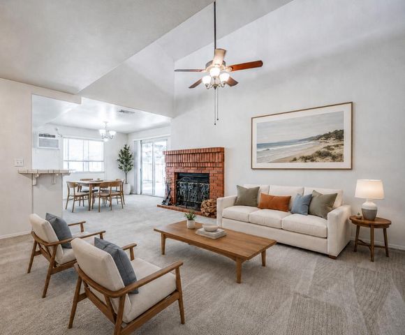 1276 E Bedford Avenue, Fresno, CA 93720